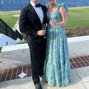 RUFFLE TIERED FLORAL CUT-OUT CHIFFON GOWN - Mac Duggal